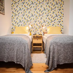 https://best-inn-poznan-apartament-orzeszkowej.poznan-hotels.com